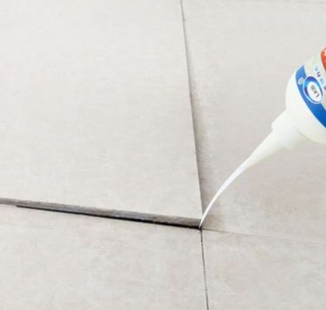 成华瓷砖空鼓维修公司分享卫生间瓷砖脱落的原因可能有以下几点